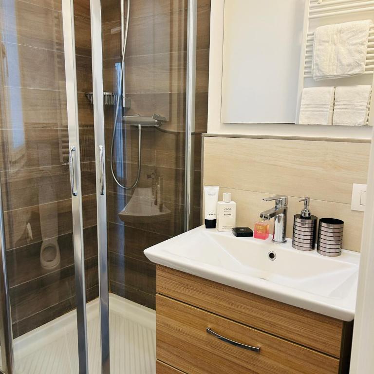 Menotti Attico-Flexrent Immobiliare Abissinia - Two-Bedroom Apartment - 51