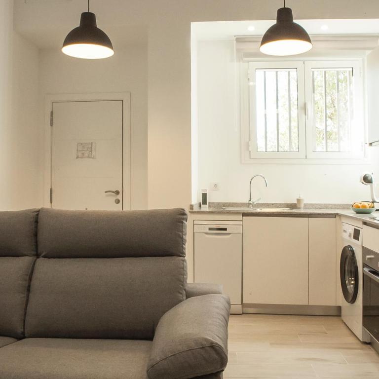 Apartamentos RG Hospital Valme - Apartamento Estudio - 23