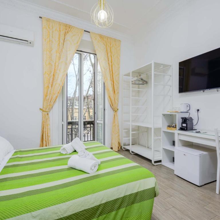 Molly Home - Camera Matrimoniale Deluxe con Balcone - 8