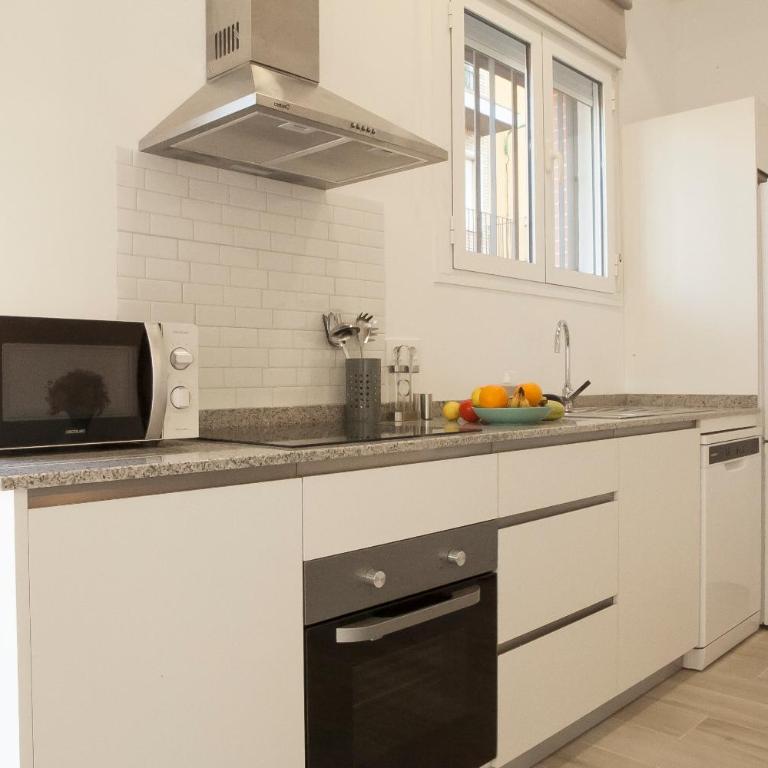 Apartamentos RG Hospital Valme - Apartamento Estudio - 4
