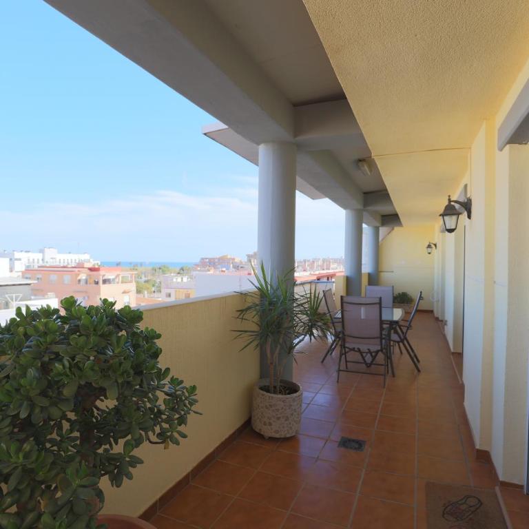 Enorme terraza con vistas al mar by Hometels - Apartamento de 3 dormitorios - 3