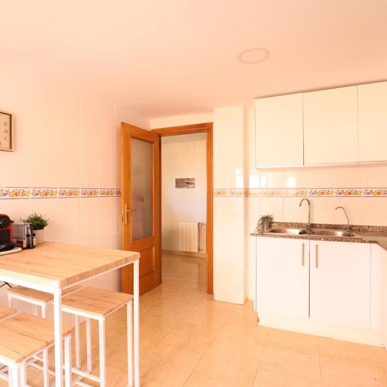 Enorme terraza con vistas al mar by Hometels - Apartamento de 3 dormitorios - 8