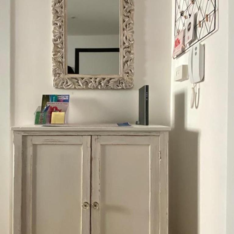 Conte Cavour - Appartamento con 1 Camera da Letto - 6