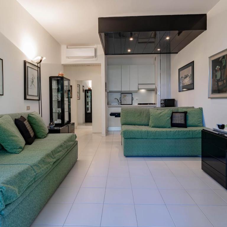 H11 [Verde Giada] Piscina - Tennis - Parcheggio - Appartamento con Vista Giardino - 17