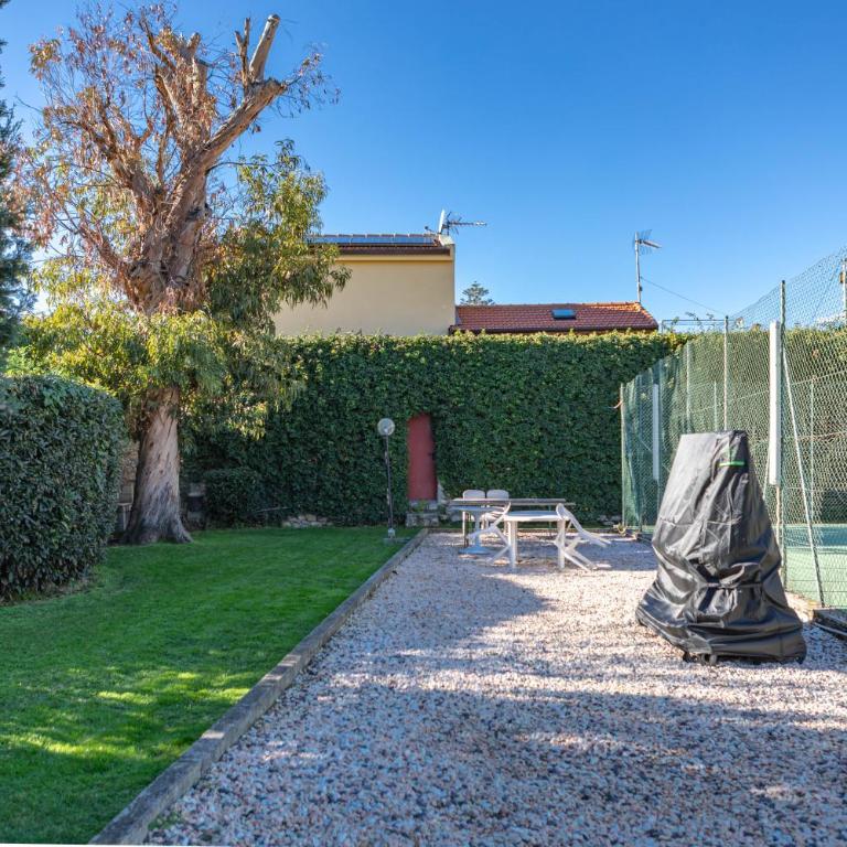 H11 [Verde Giada] Piscina - Tennis - Parcheggio - Appartamento con Vista Giardino - 15
