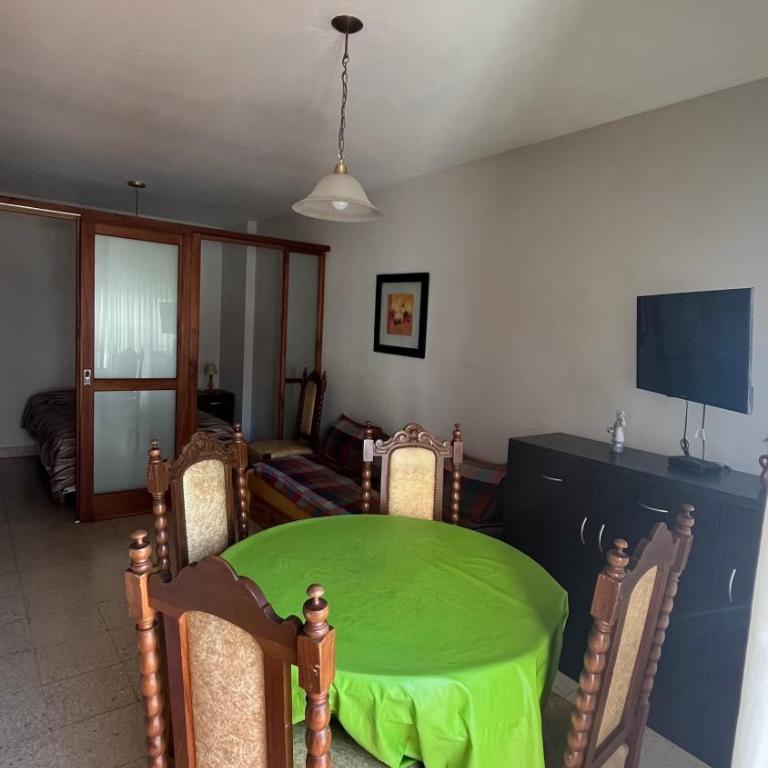 Monoambiente amplio - Apartamento de 1 dormitorio - 4