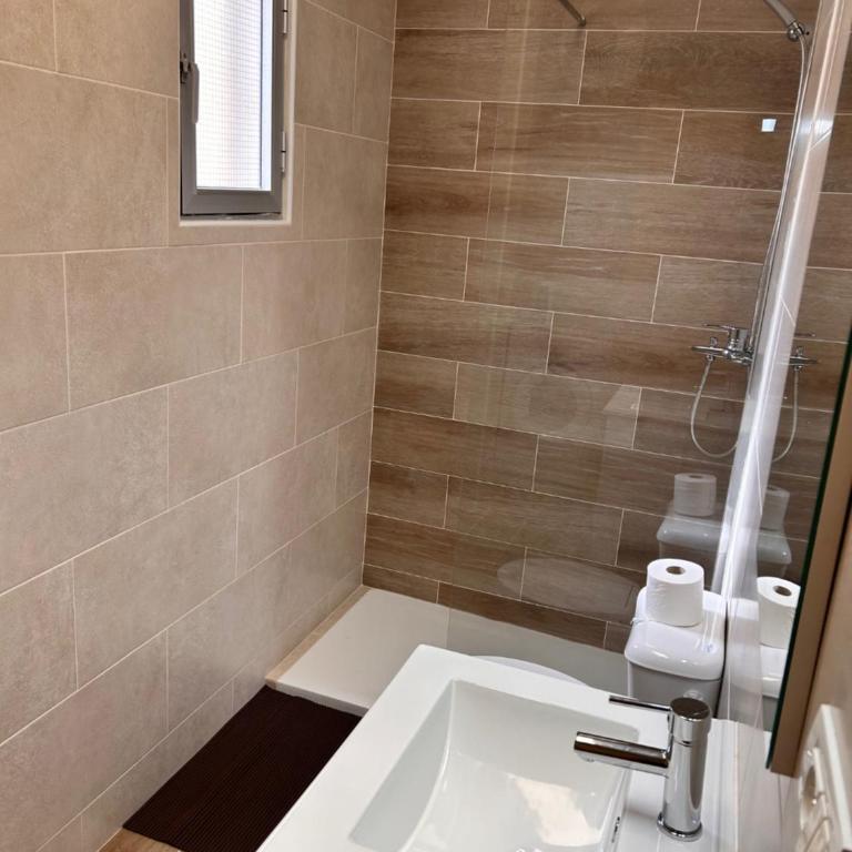 Apartamento en Los cristianos 2 habitaciones 4 huespedes Vv Elenita - Apartamento de 2 dormitorios - 16
