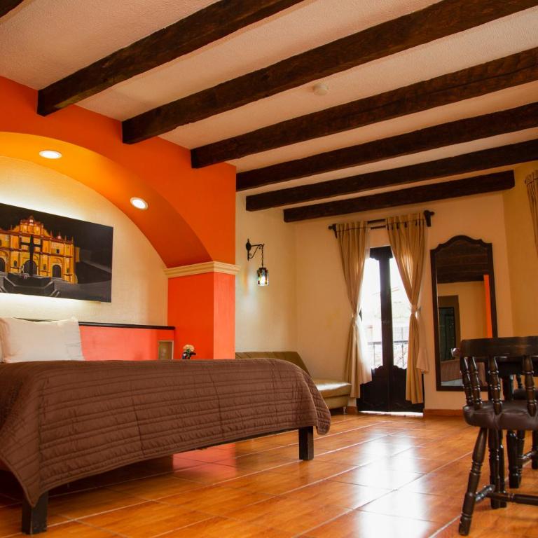 Hotel Catedral - King Room - 4