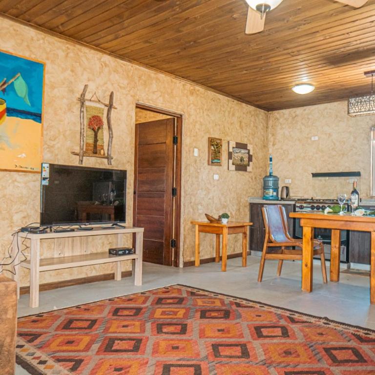 Texas Limache - Two-Bedroom Apartment - 2