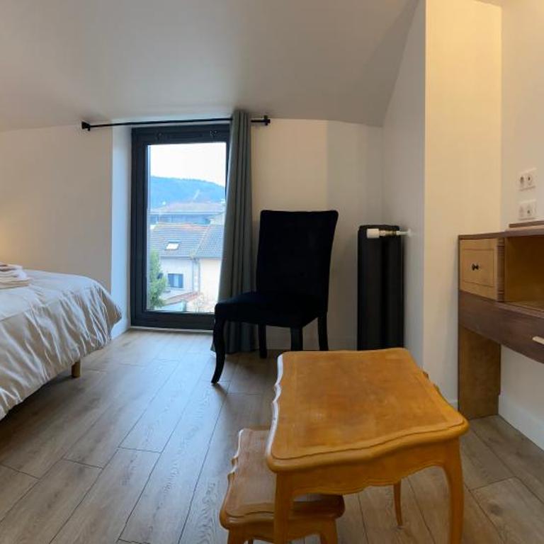 La Bellours Maison d Hôtes avec Piscine - Chambre Double - Vue sur Piscine - 5