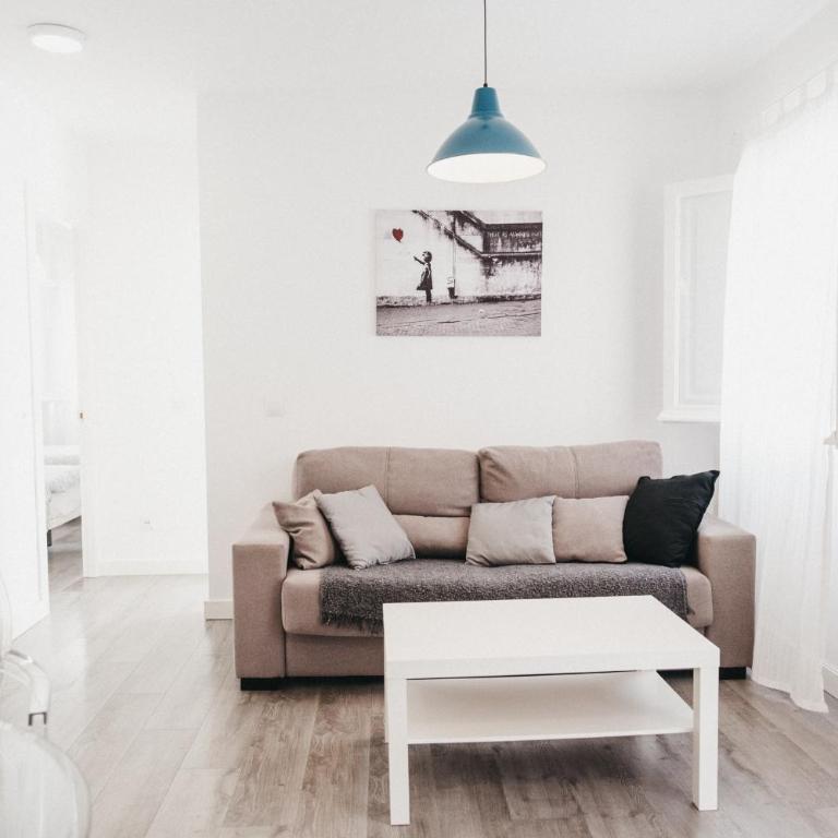 Marimel Nerja Alojamientos - Apartamento de 2 dormitorios - 3