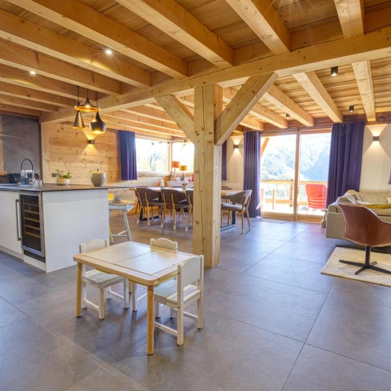 Chalet moderne avec jacuzzi et accès skis aux pieds - FR-1-505-199 - Chalet - 15