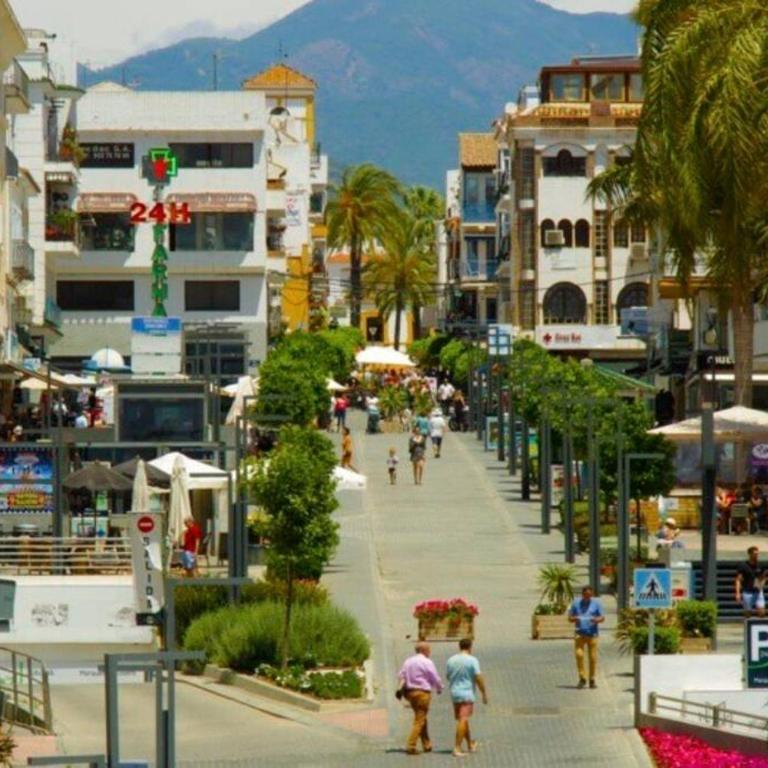Apartamento Vistas al Mar en San Pedro (Marbella) - Apartamento de 2 dormitorios - 13