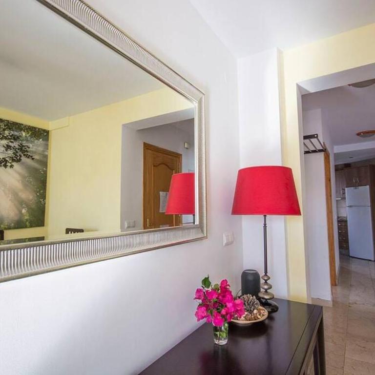 Apartamento 33, Frigiliana Spacious family Apartment with large Pool in the town center HansOnHoliday Rentals - Apartamento de 3 dormitorios - 4