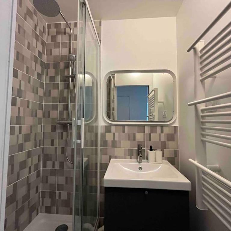 Cosy & stylish F5 Appartement - Troyes center - Apartment - 2