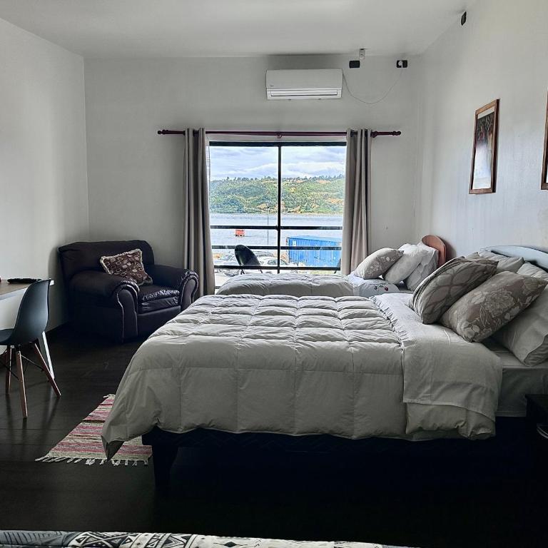 Hostal Umantun - Family Room - 9