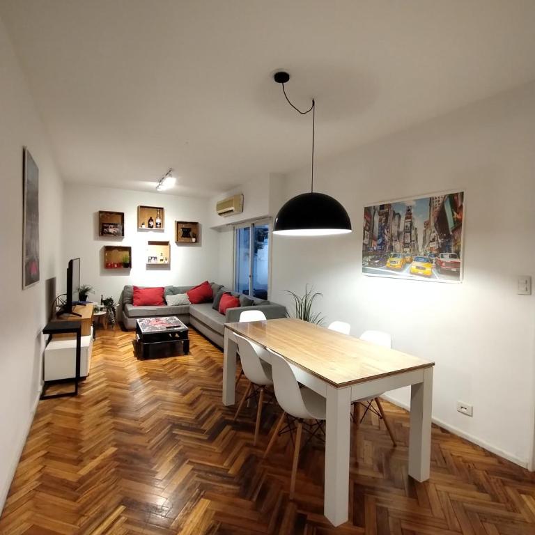 DEPTO EN PALERMO, INMEJORABLE UBICACIÓN!!! - Apartamento de 2 dormitorios - 1