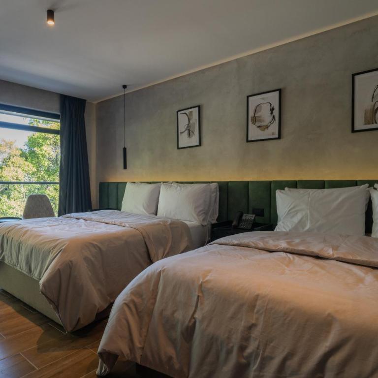 Hotel Alcala Expo - Habitación Doble - 2 camas dobles - 9