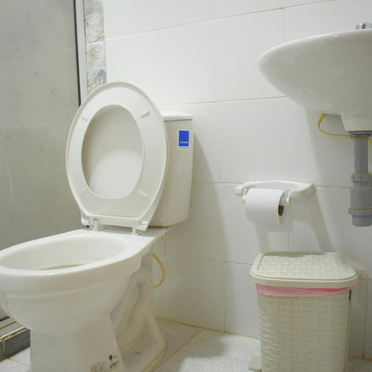 Shaddai restaurante y hospedaje - Large Single Room - 5