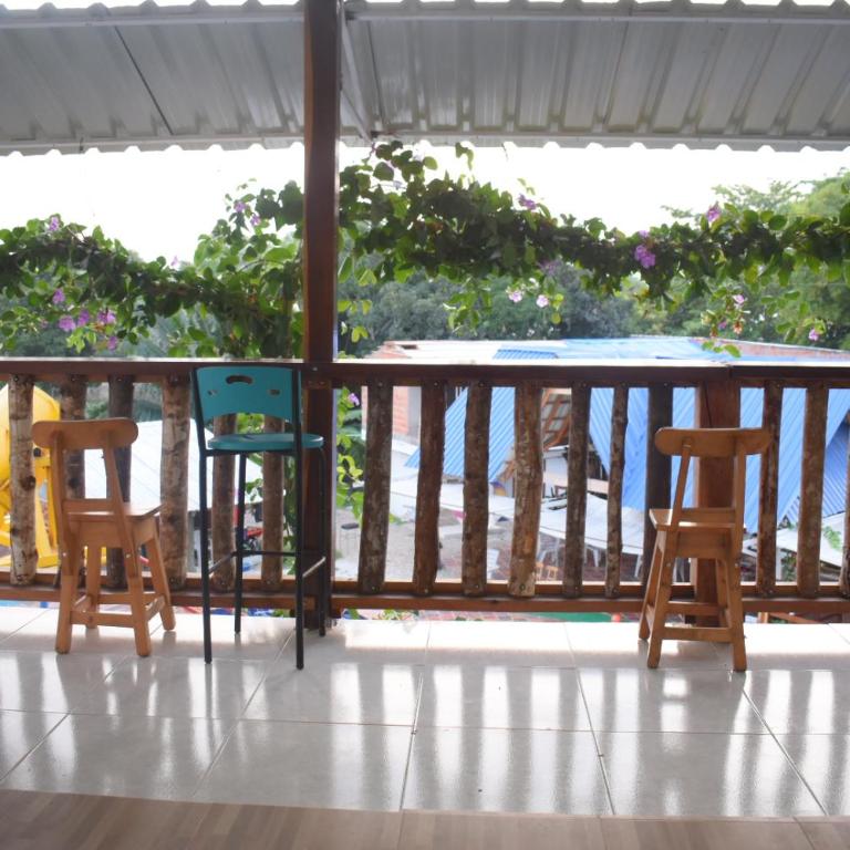 Shaddai restaurante y hospedaje - Suite con vistas a la piscina - 2