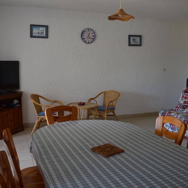 Maison familiale à deux pas de la plage, idéale pour 6 pers. avec terrasse à Saint Jean de Monts - FR-1-323-480 - Maison de Vacances - 3