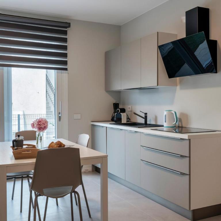 MALVEZZi Apartments - Appartamento con Vista Giardino - 11