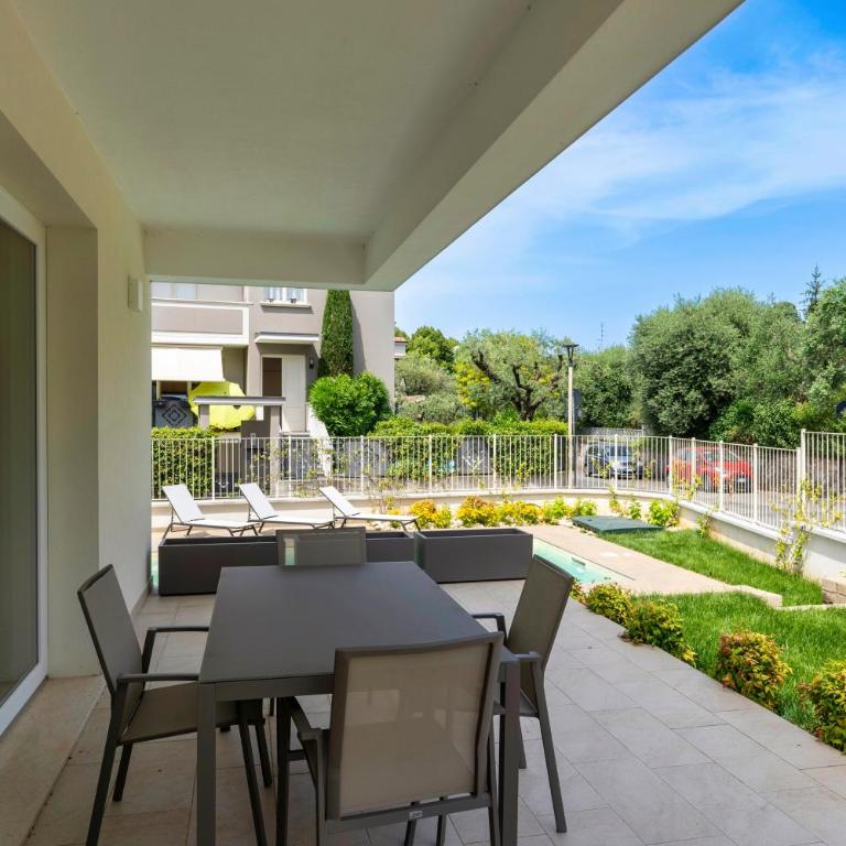 MALVEZZi Apartments - Appartamento con Vista Piscina - 6