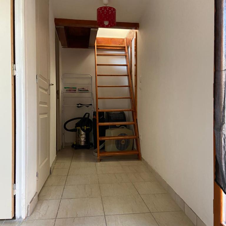 Joli T3 en Centre Village de Tallard - Appartement 2 Chambres - 8