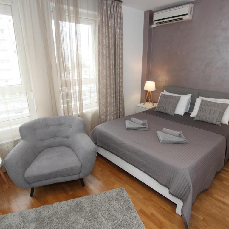 Kokpit - Stan Na Dan Novi Beograd Belvil, parking 5 evra dan - Studio Apartman - 3