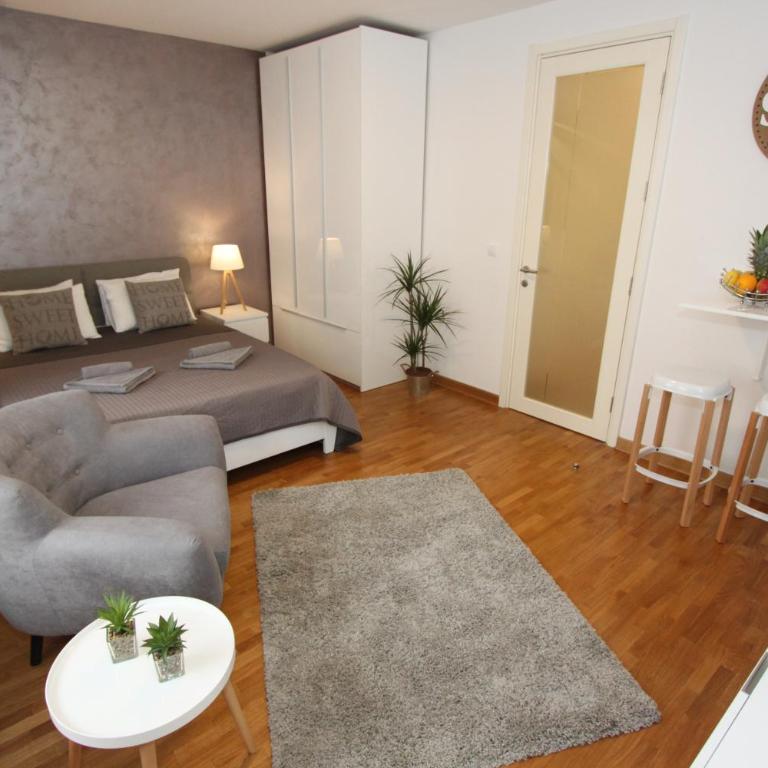 Kokpit - Stan Na Dan Novi Beograd Belvil, parking 5 evra dan - Studio Apartman - 16