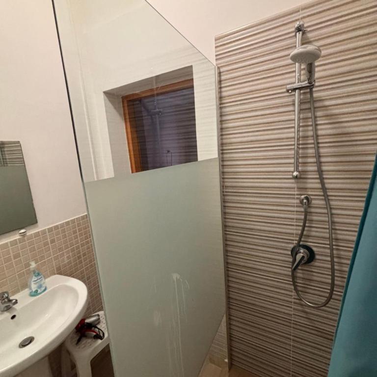 Gli Agrumi Rooms - Camera Quadrupla Standard - 6