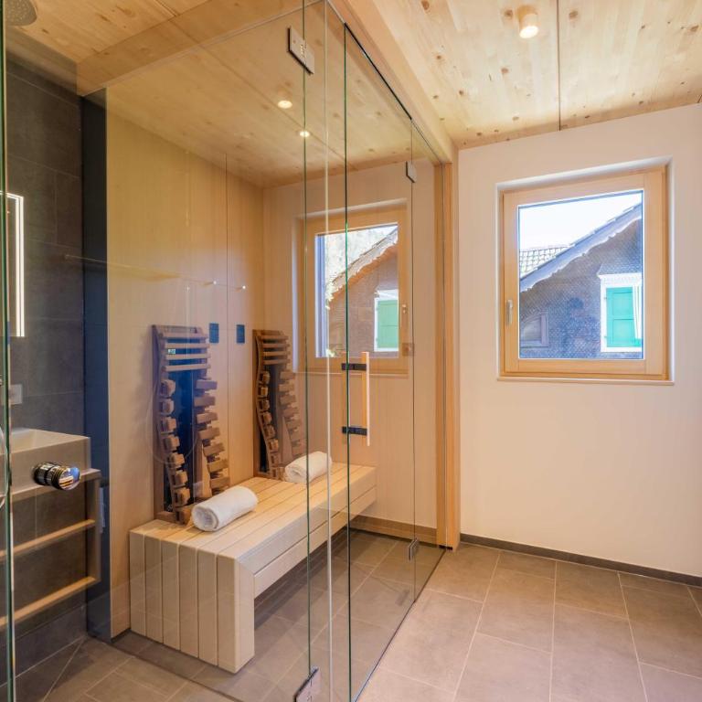 Apartmenthaus A24 - Appartamento con 3 camere da letto e doccia - 9