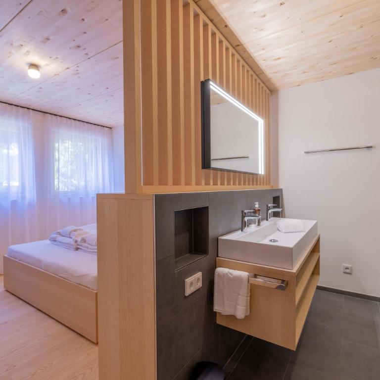 Apartmenthaus A24 - Appartamento con 2 Camere da Letto e con Doccia - 16
