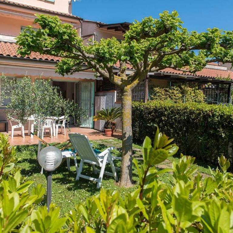 M355 - Marcelli, bilocale con giardino e parcheggio - Appartamento con 1 Camera da Letto - 1