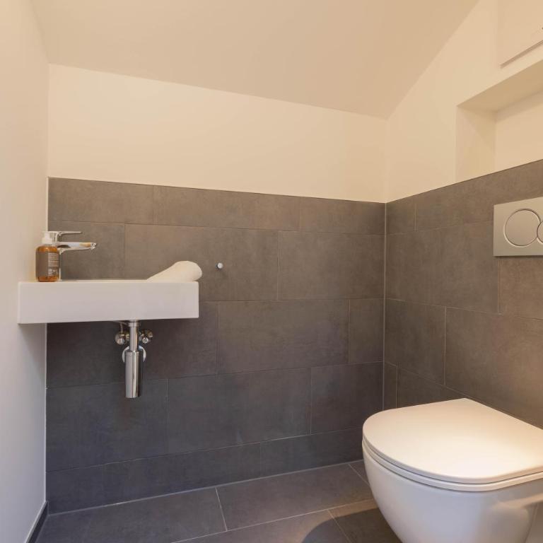 Apartmenthaus A24 - Appartamento con 1 Camera da Letto con Bagno - 9