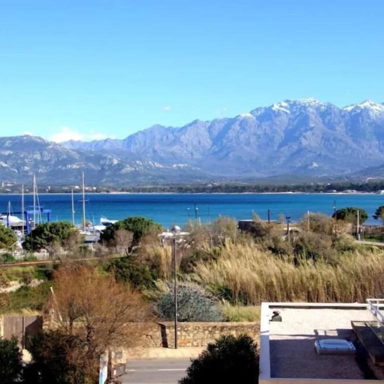 Centru Appart lumineux vue mer 5 min à pied de la plage et du centre - Apartment - 1