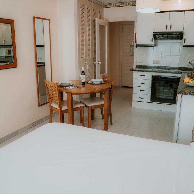 Crown Resorts Club Marbella - Apartamento Estudio - 2