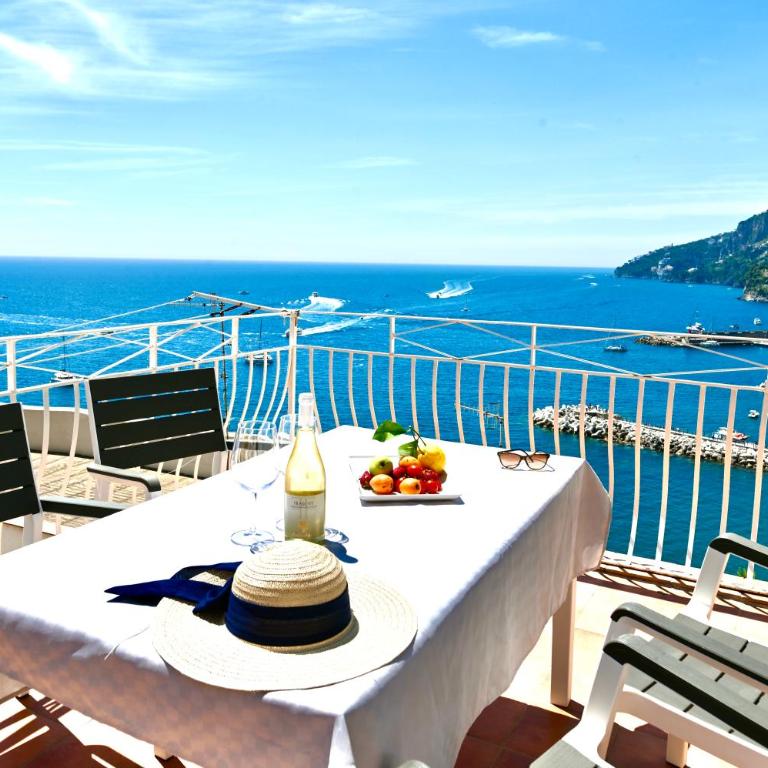 Rooftop flat in Amalfi Central "Panoramic view, Near the beach,Terrace " - Appartamento con Vista Mare - 14