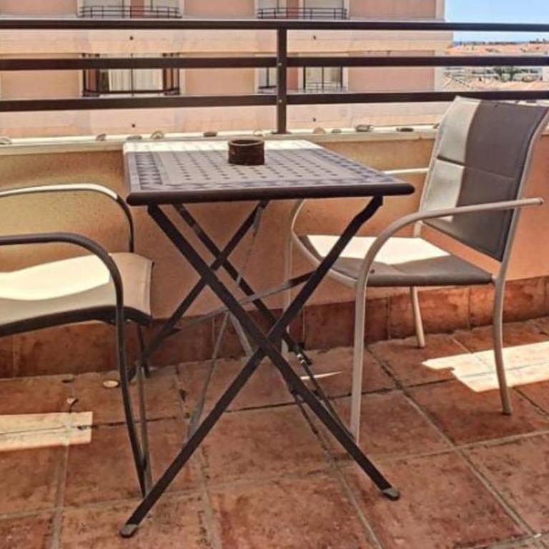 Apartamento Manilva con terraza y piscina - Apartamento - 16