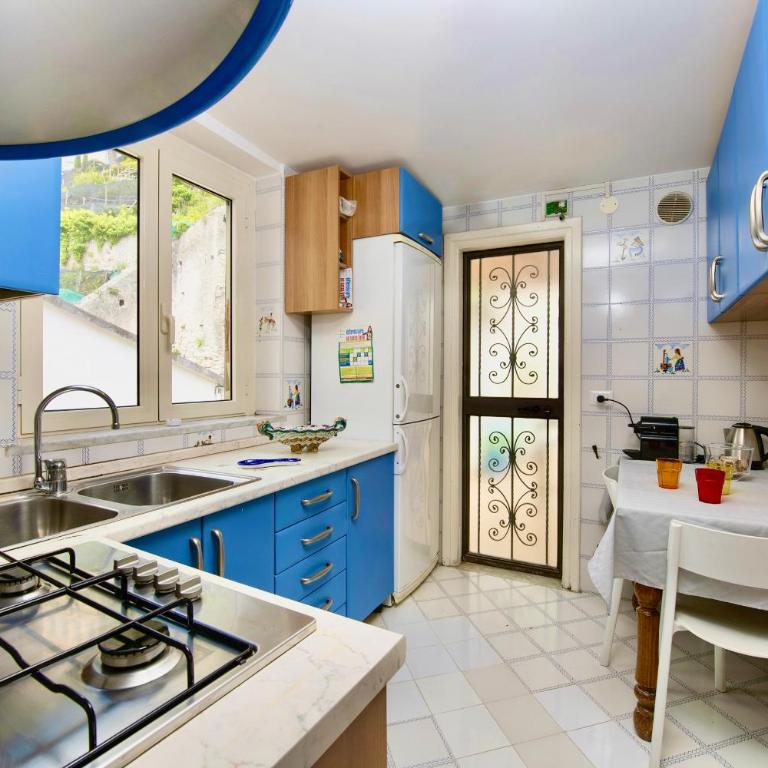 Rooftop flat in Amalfi Central "Panoramic view, Near the beach,Terrace " - Appartamento con Vista Mare - 27
