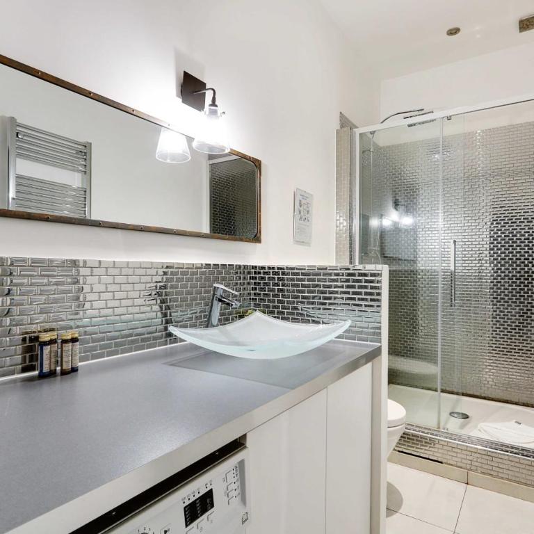 Appart confortable -1BR 4P- Quartier Beaubourg - Appartement - 4