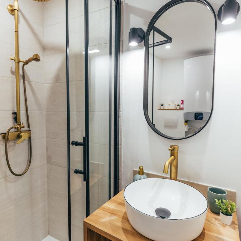 Studio cozy centre avec Parking - Appartement 1 Chambre - 11