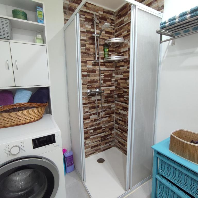 Habitación Privada Juan - Habitación Doble con baño privado - 8