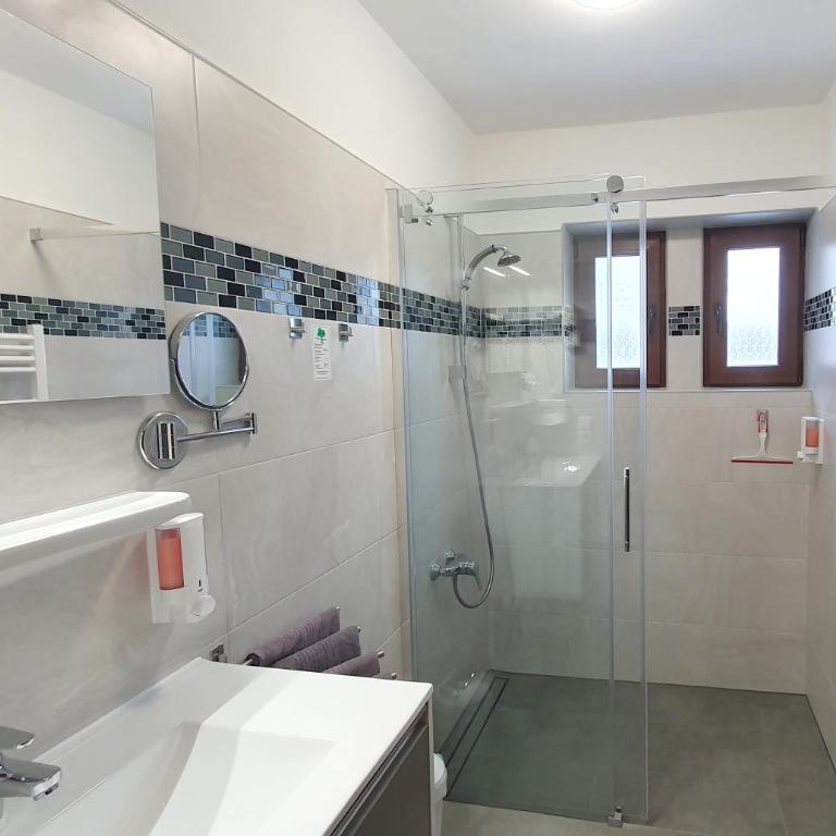 Hotel Garni Haus Alpine - Chiemgau Karte inkl - Doppelzimmer - 1