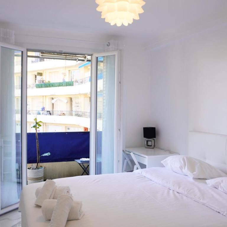 Proche Centre Ville, T4, Exclusivité Congrès - Palmazur Vacances - Appartement 3 Chambres - 8