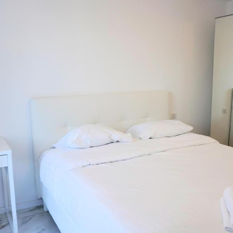 Proche Centre Ville, T4, Exclusivité Congrès - Palmazur Vacances - Appartement 3 Chambres - 9