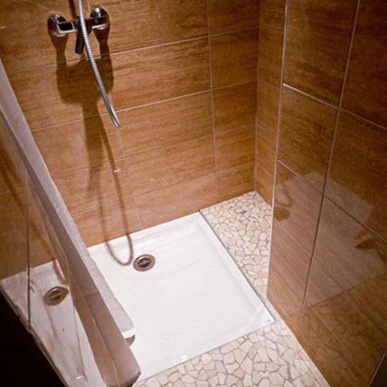 Hôtel Saint Etienne - Chambre Simple - 3