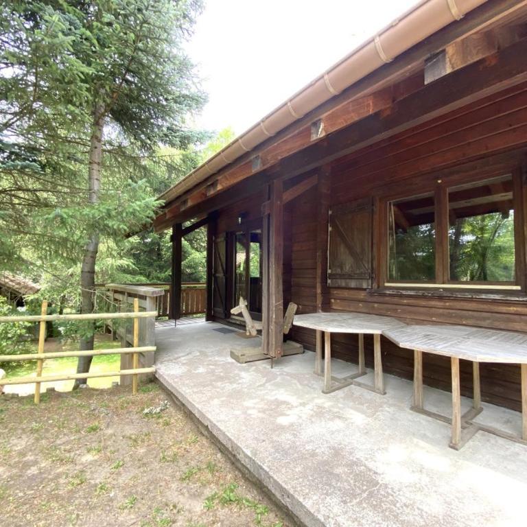 LE SKIEUR Chalet en bois - Three-Bedroom Chalet - 24