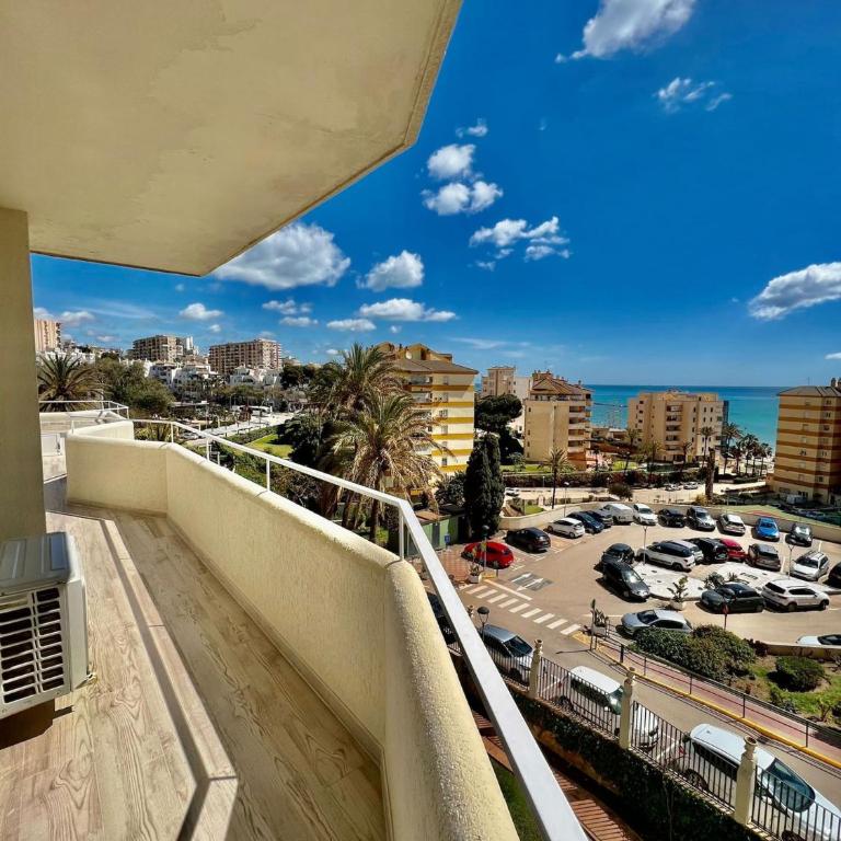 Luxury Condo Sea View Large Terrace BenalBeach - Apartamento con vistas al mar - 9