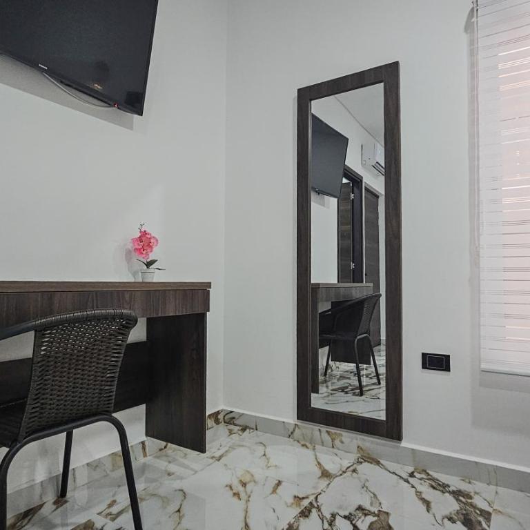 ZAFIRO HOTEL - Habitación Doble - 2 camas - 7